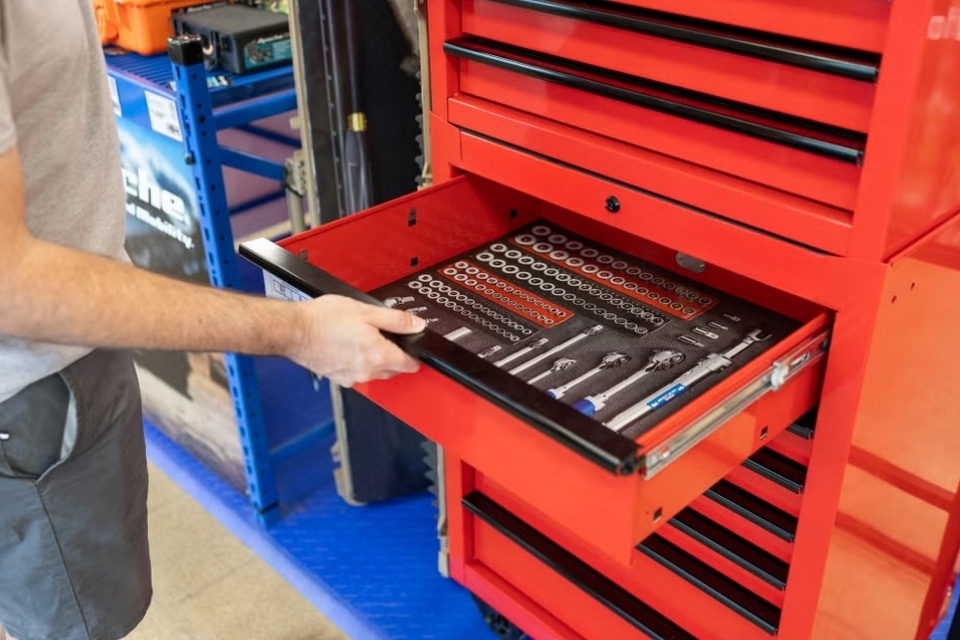 tool cabinet with tools