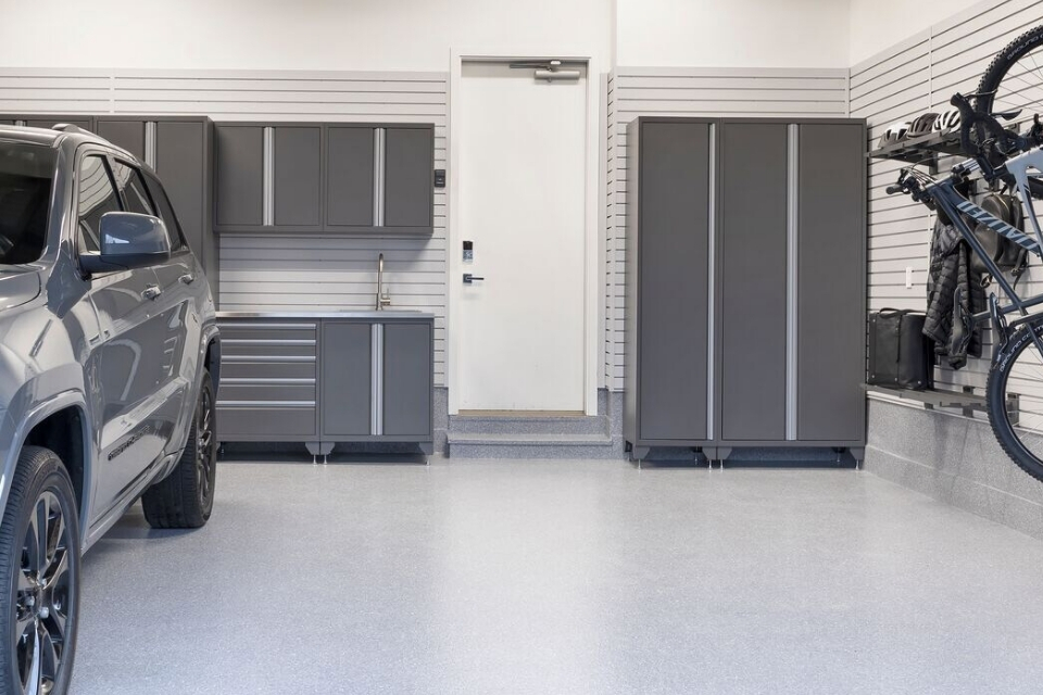 garage cabinets