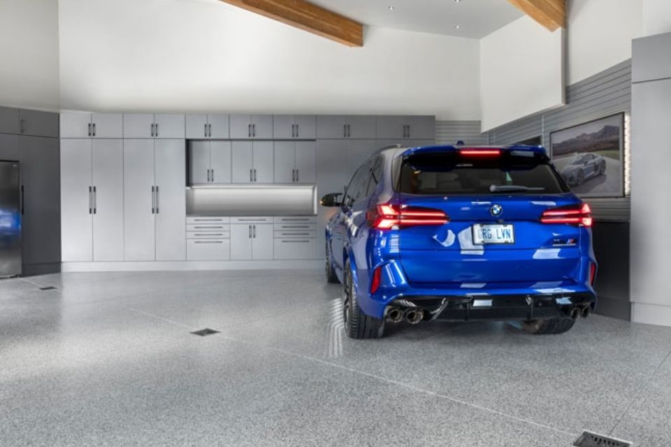 garage cabinets